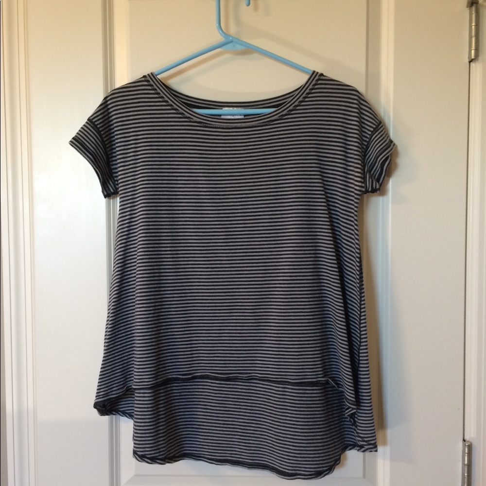 Striped lululemon ivivva t shirt